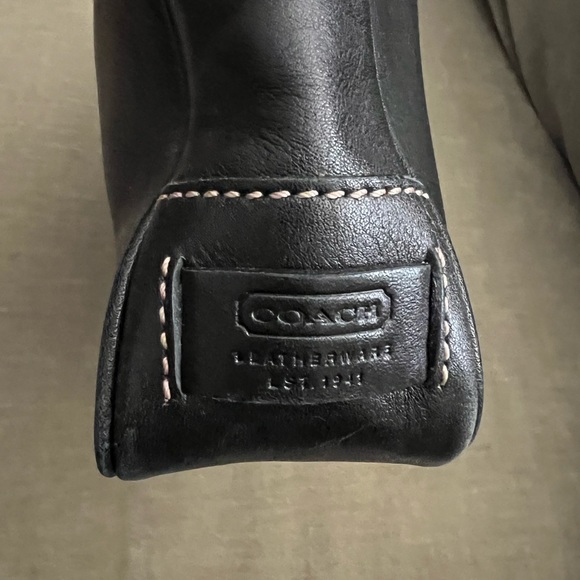 Black leather Coach bag - Picture 6 of 8